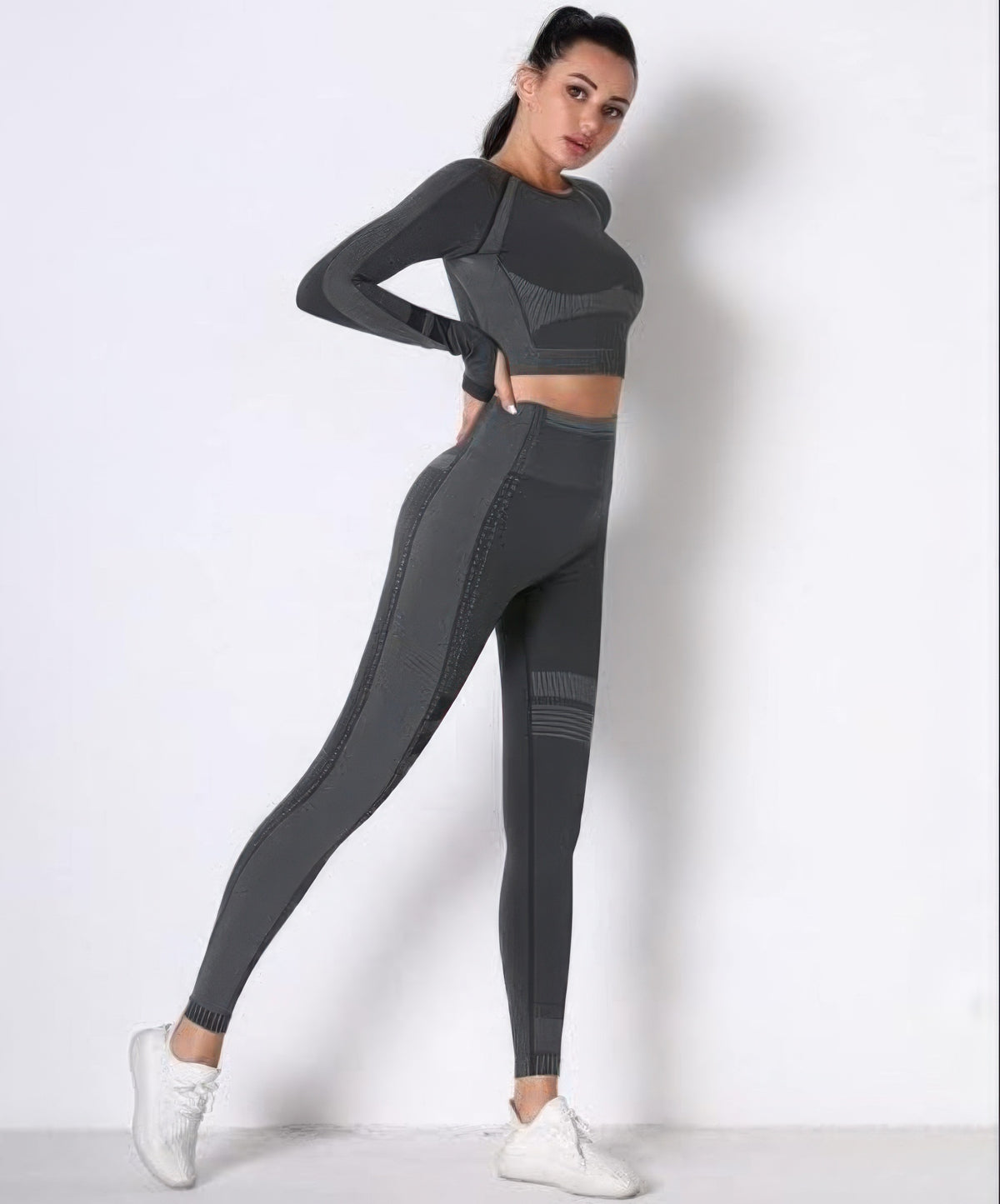 Viola Seamless Long Sleeve Legging Set – Black – view 2